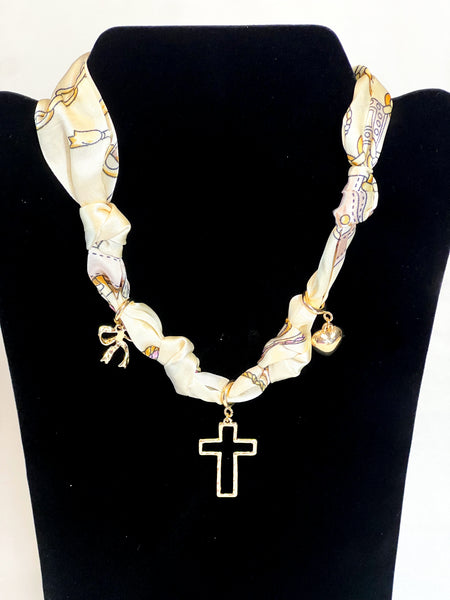 Daisy Scarf Necklace