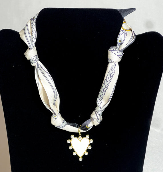 Maria Necklace